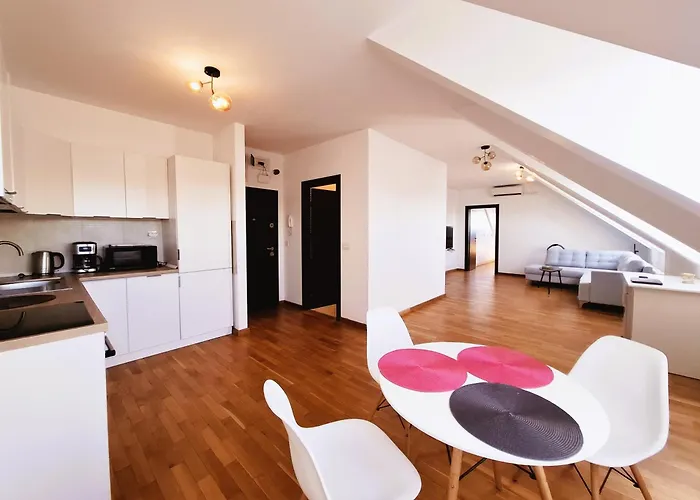 Bucharest Central F Apartment