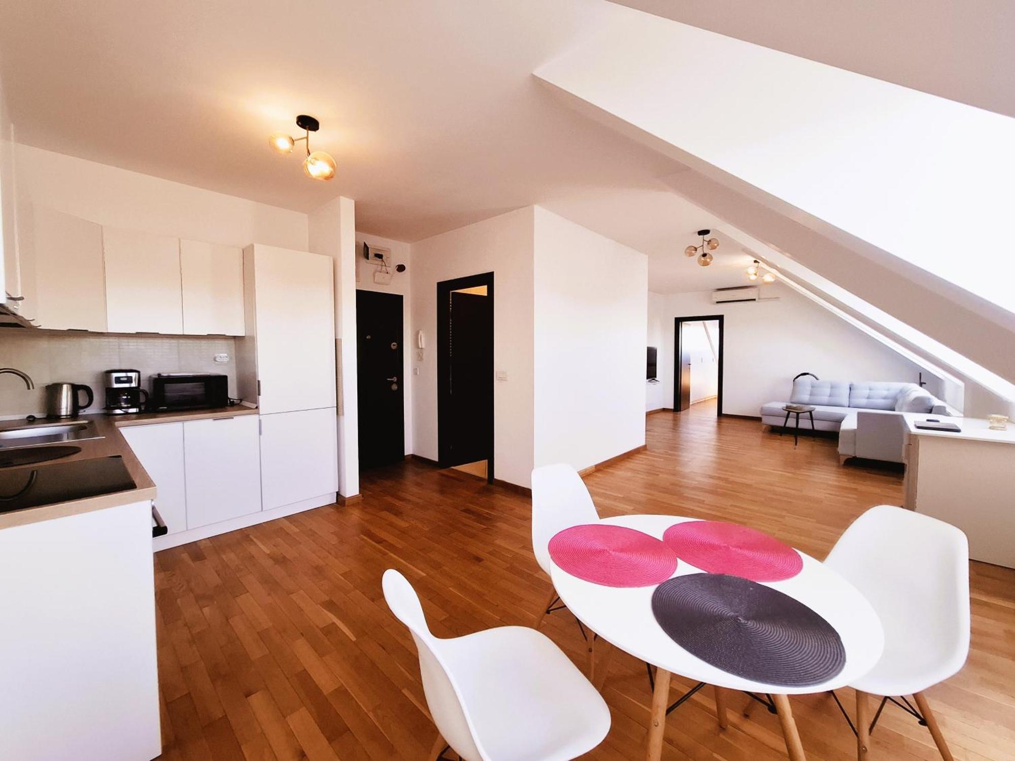 F Appartement Bucarest